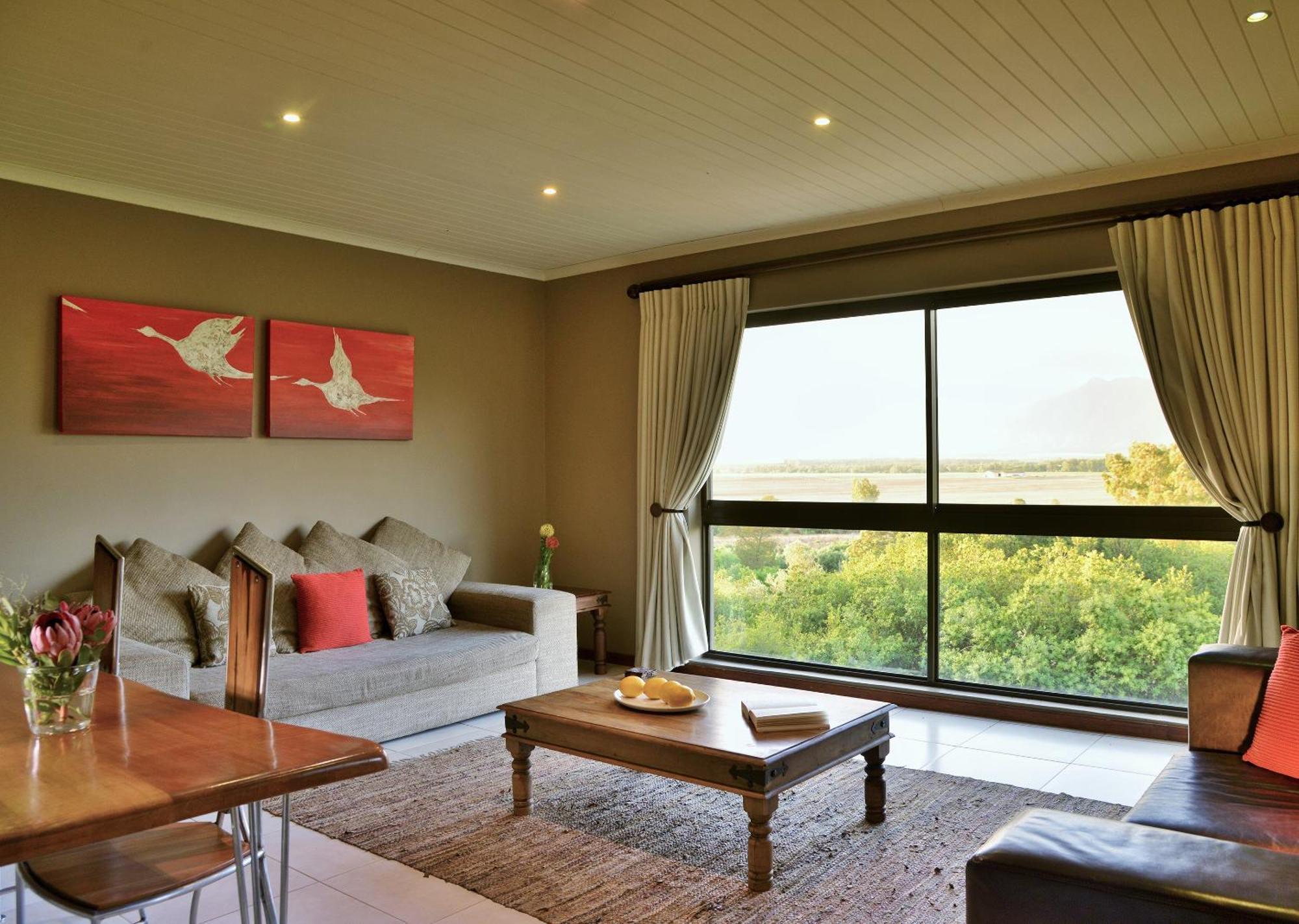 Lodge Stonehill River By Dream